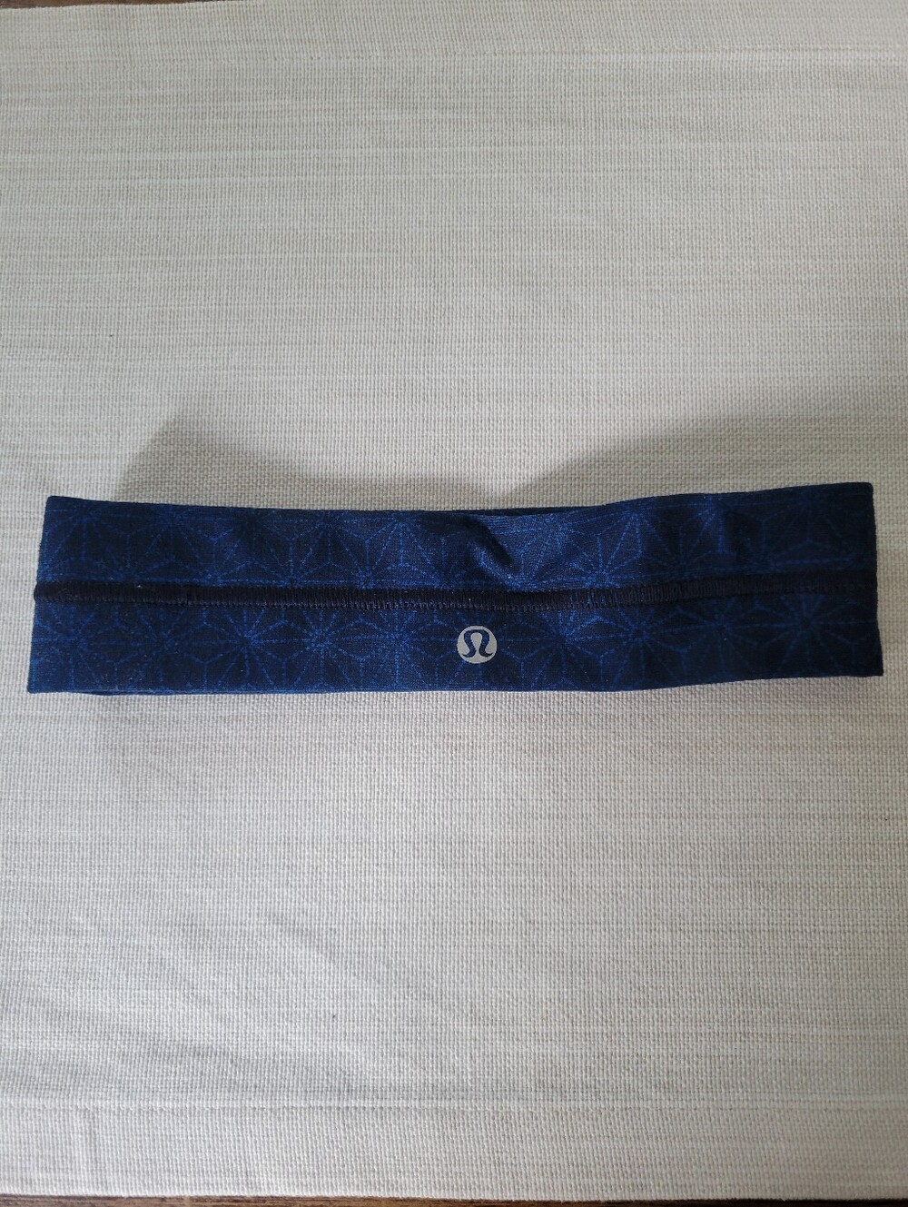 lululemon athletica Navy and Black Patterned Active Headband